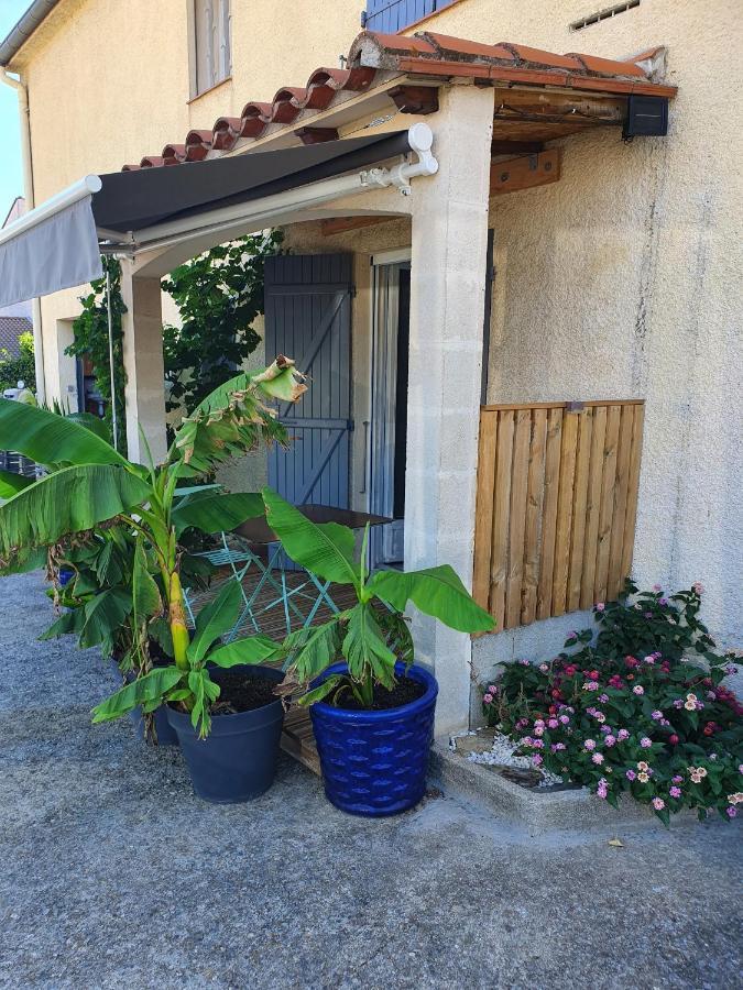 Appartement T2 en rez de jardin de maison, avec piscine privée, draps et serviettes de toilette non fournis à Argelès-sur-Mer Extérieur photo